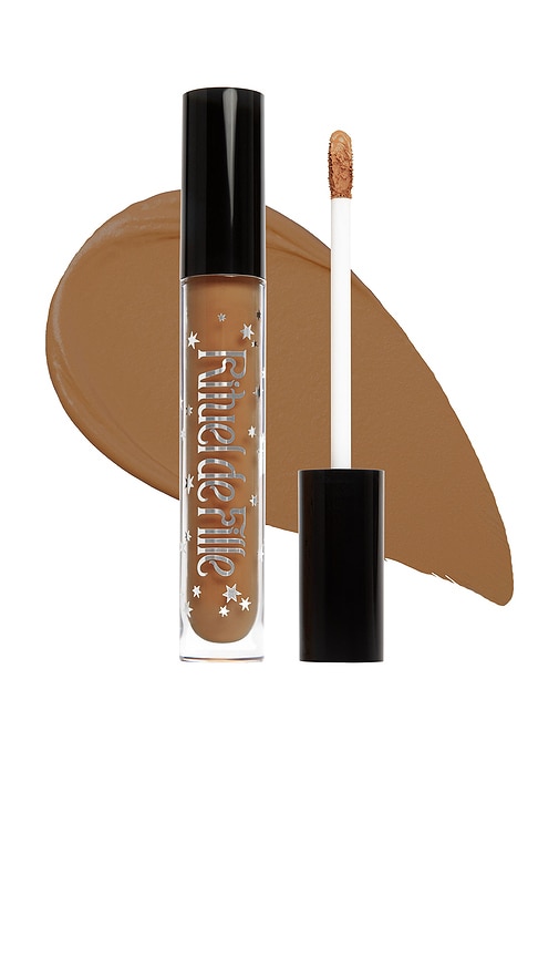 Soft Sorcery Weightless Serum Concealer in Spell 176.