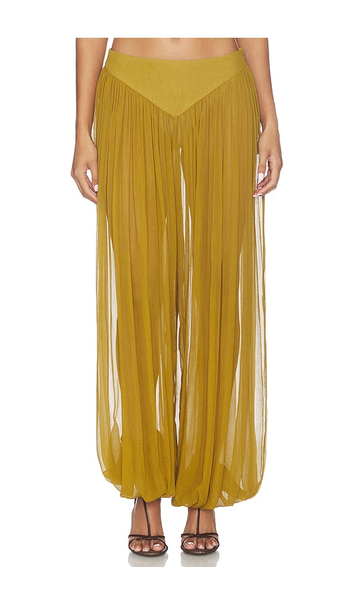 Marisel Pant