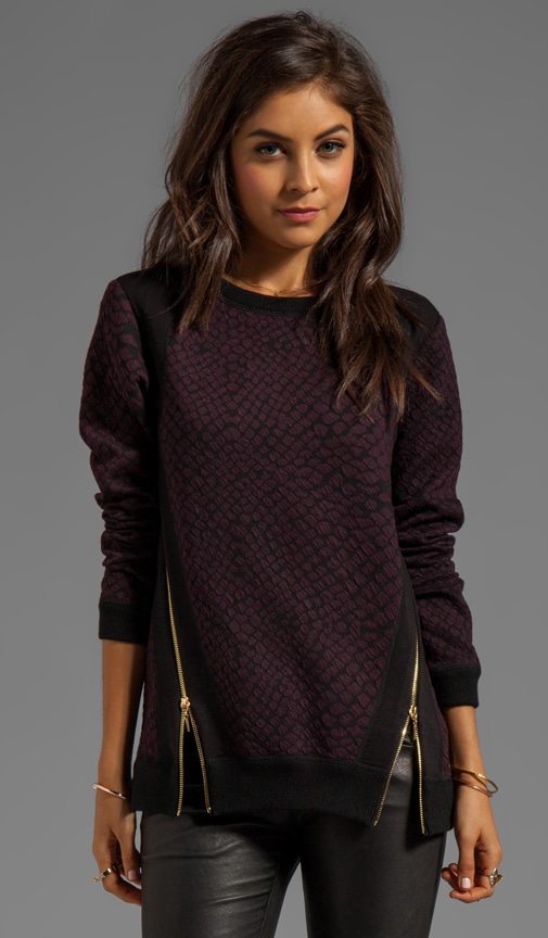 Pullover with Zip