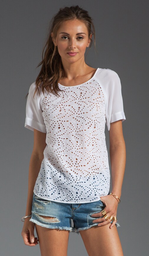 Eyelet T