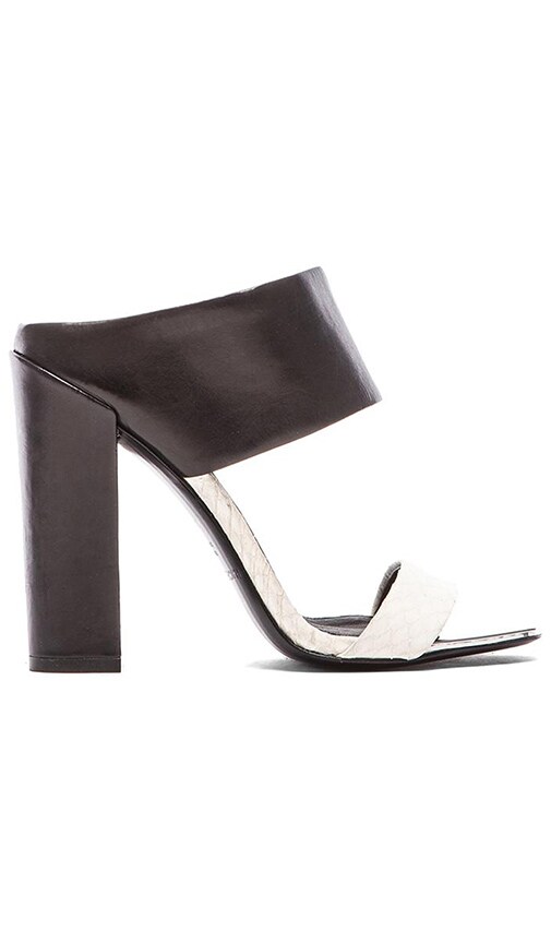 Skyla Heel