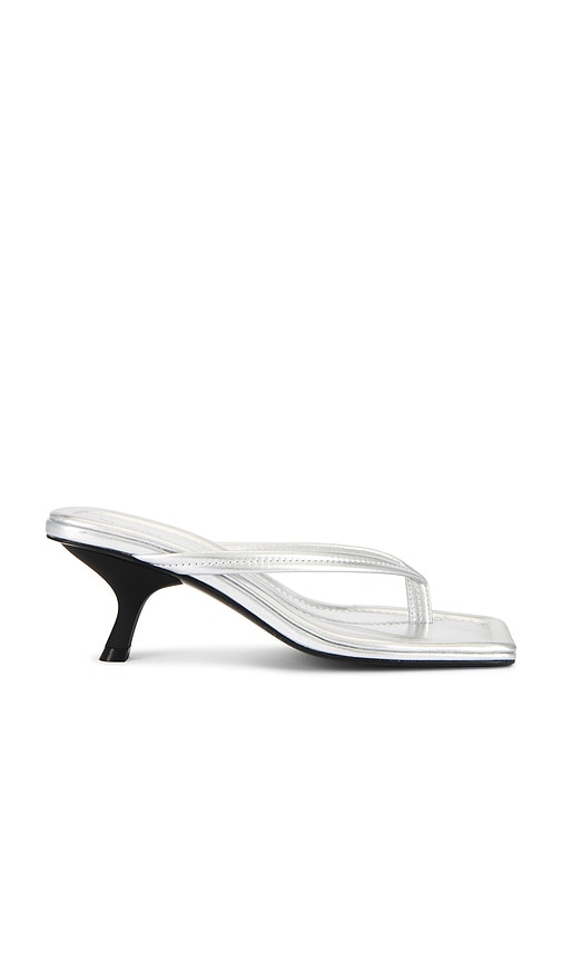 Thong Detail Heel in Metallic Silver. - size 41 (also in 37, 38, 39, 40)