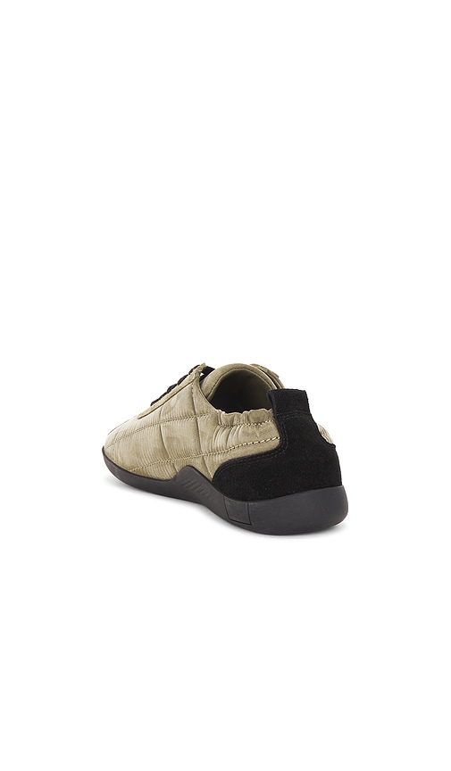  St. Agni Zapatilla Deportiva Stitch Pillow En Color Verde Oliva Talla 36  (también En 37, 38, 39, 40). 