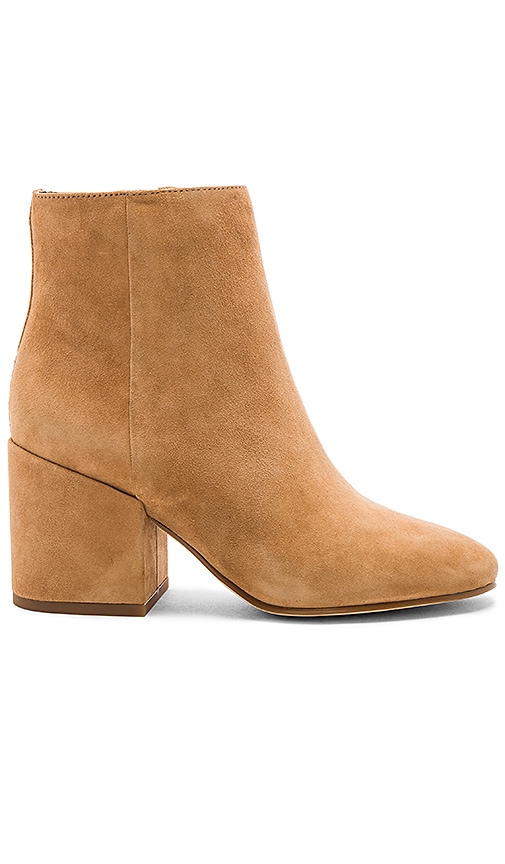 Taye Bootie