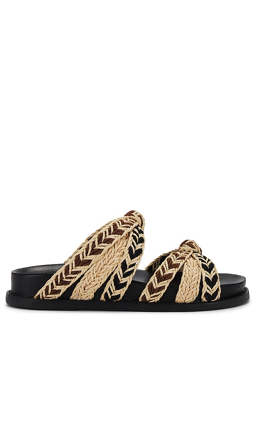 Shop Schutz Trassie Sporty Sandal In 黑色