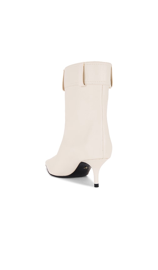  Schutz Boots Miranda In Ivory. Größe 9.5. Also In 10. 