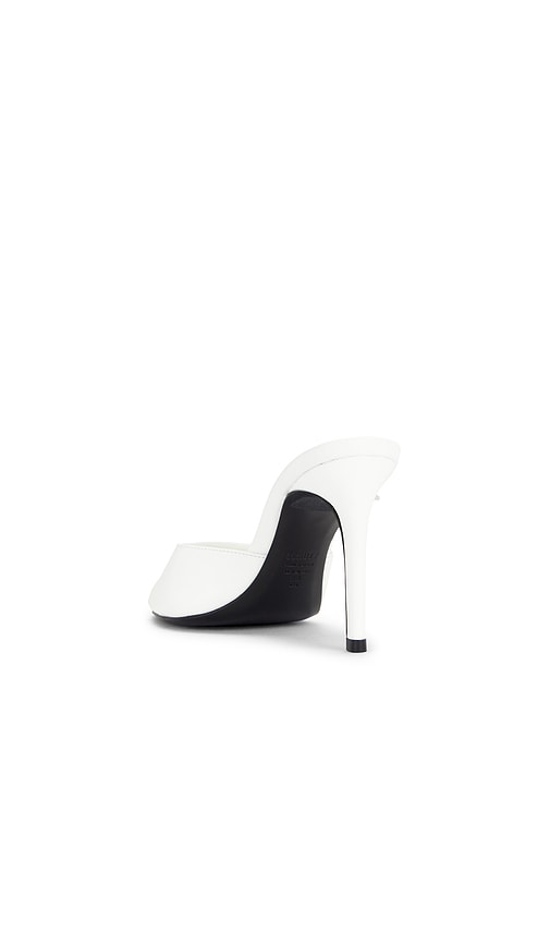  Schutz Sandale Cloe In White. Größe 9. Also In 7.5, 9.5, 10. 
