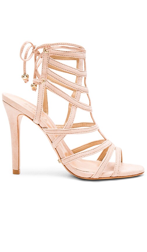 Latonya Heel