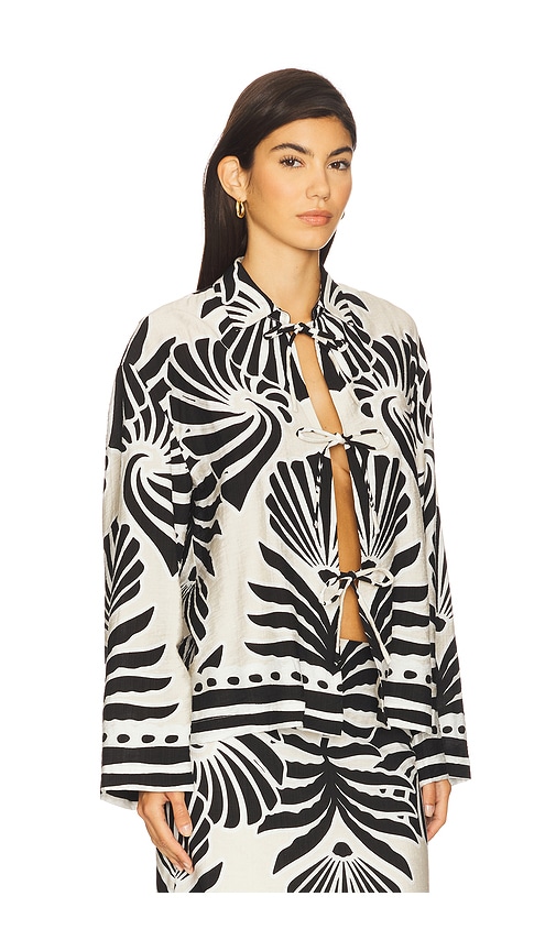 Seven Wonders Clementine Sleeved Top In White