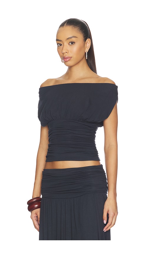  Seven Wonders Avanni Off Shoulder Ruched Top En Color Azul Marino Talla L  (también En M, S, Xl, Xs). 