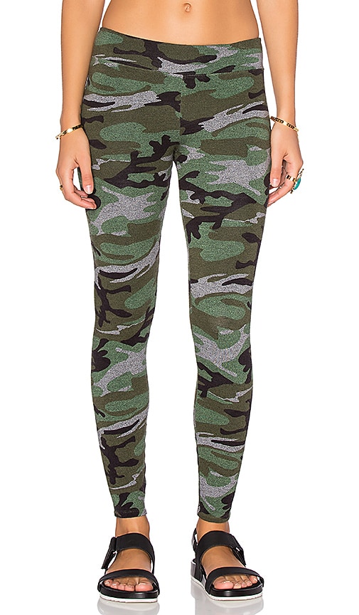 sundry camo yoga pants