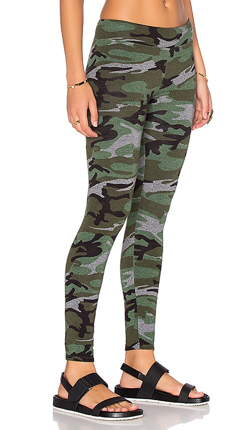 sundry camo yoga pants