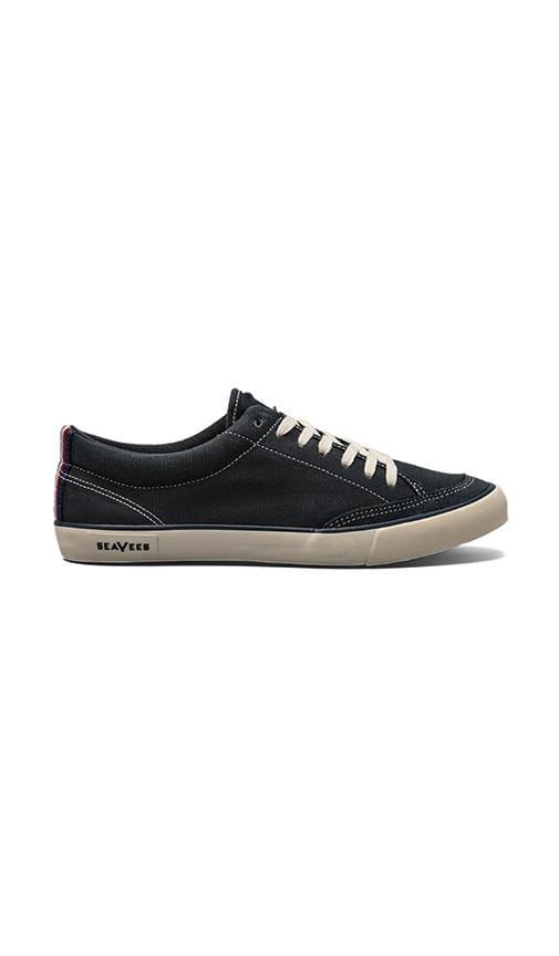 Tennis Shoe