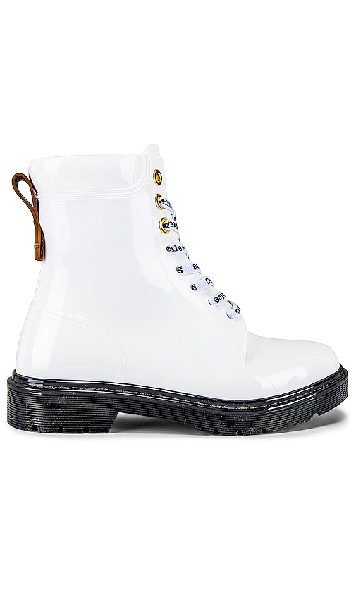 chloe boots white