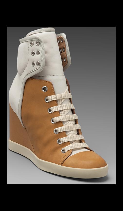 Summer Sam Sneaker