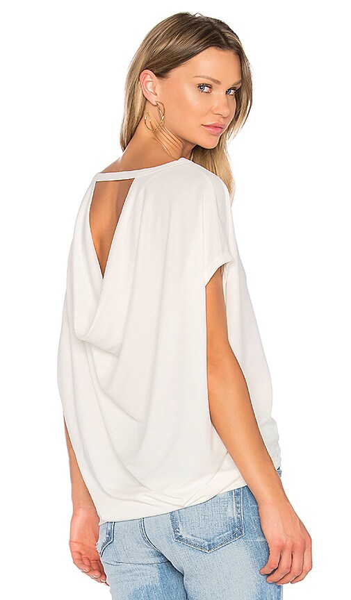 sen Kit Tee in Ivory