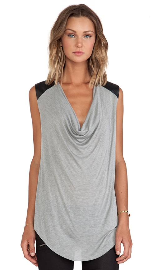 Dominica Top