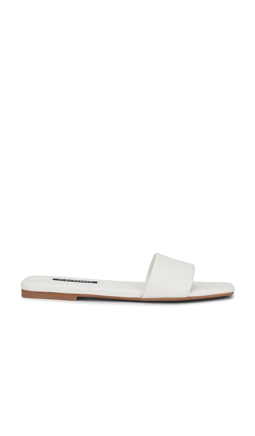 Haven I Flat in Ivory. - size 41 (also in 36, 37, 38, 39, 40)