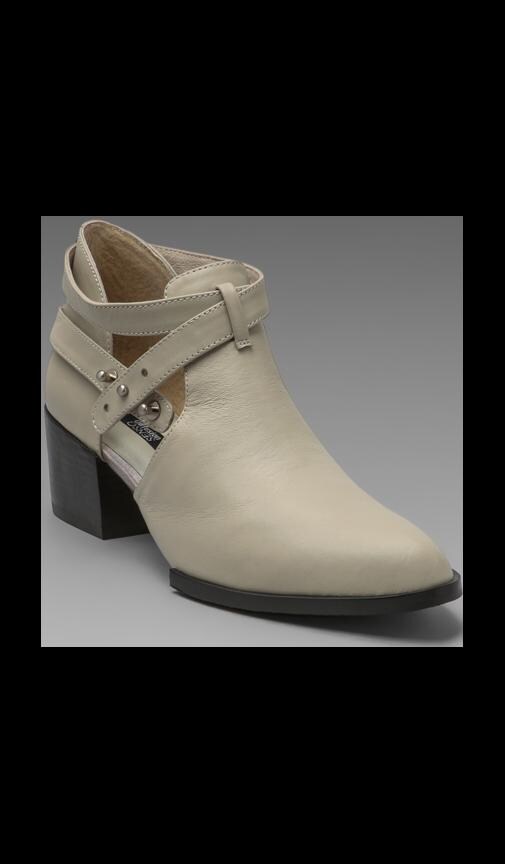 Qimat Cut Out Bootie