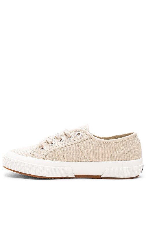 taupe supergas