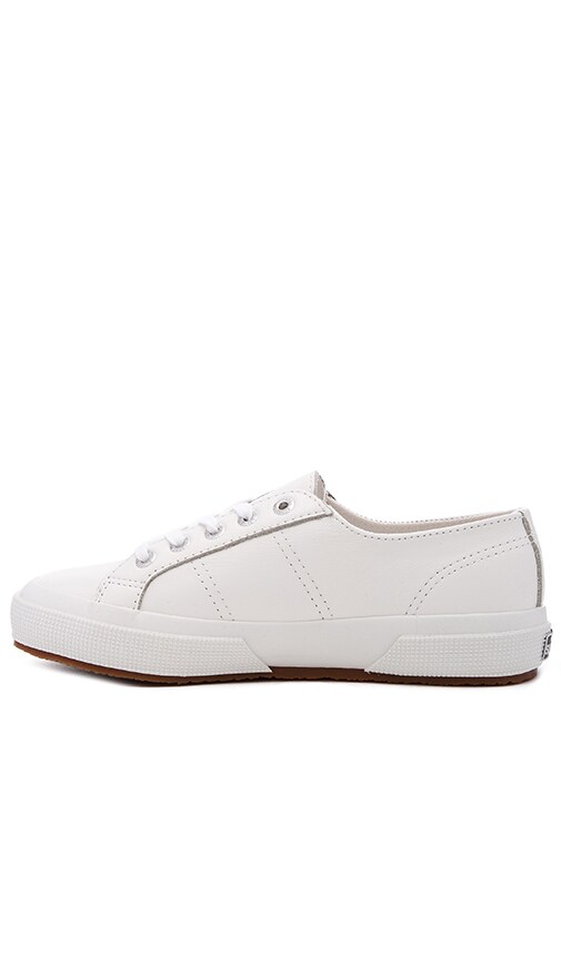 unisex 275 cotu classic sneakers in white leather