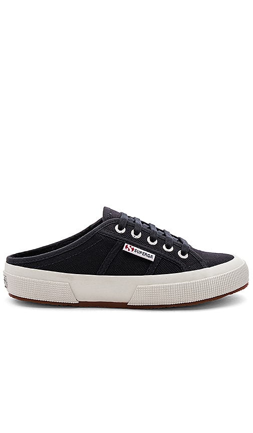 slip on superga