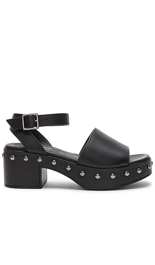 Seychelles Spare Moments Sandal in Black REVOLVE