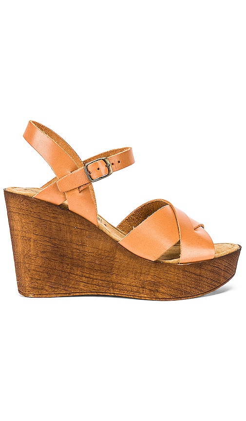 Seychelles Provision Wedge in Cognac 
