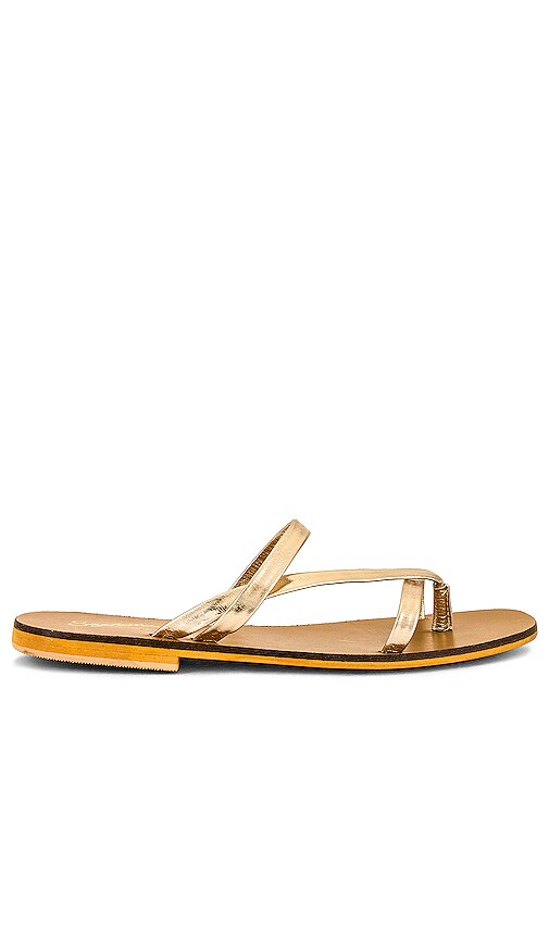 Seychelles Laid-Back Sandal in Light Gold Leather