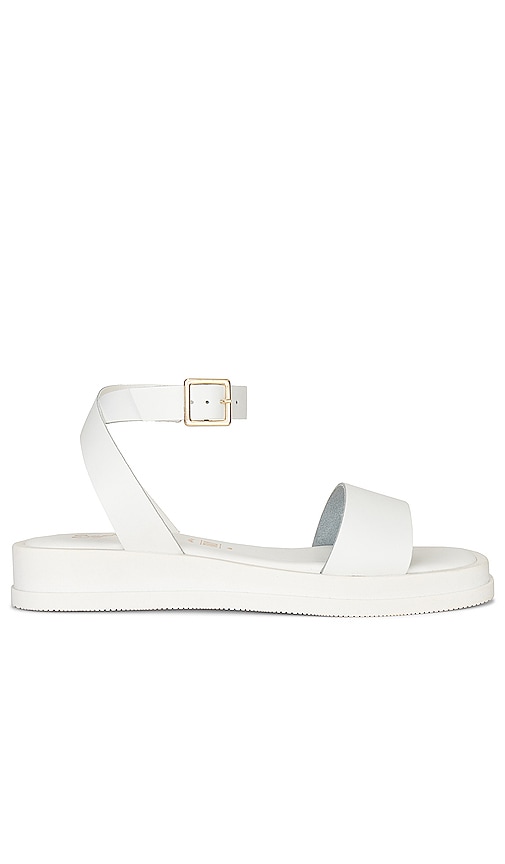 Seychelles Note To Self Sandal In White