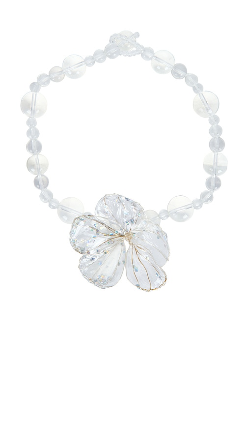  Susan Fang Choker In White. 
