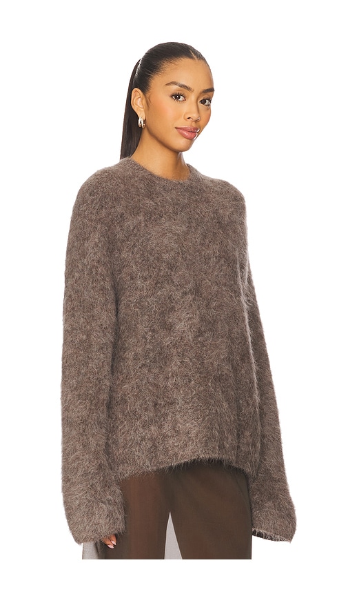 Soft Goat Alpaca Crewneck Pullover In Brown