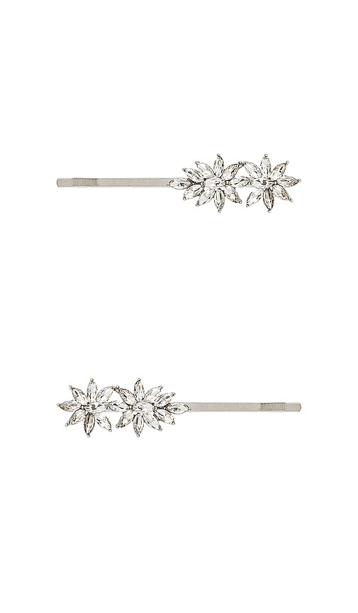 VICTORIA ヘアクリップ in Metallic Silver.