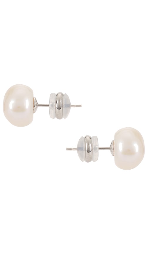Shashi Pearl Stud Earring In Ivory
