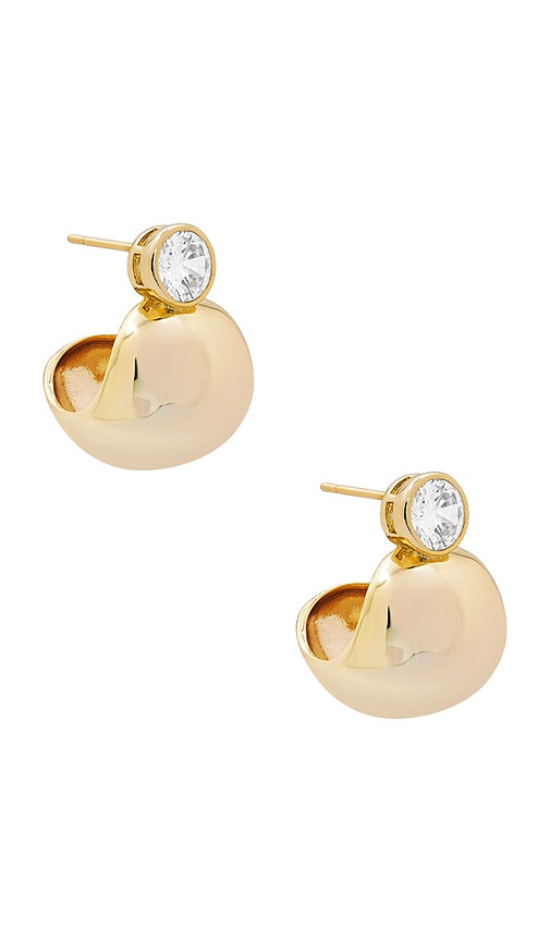 Bezel Gold Earring in Gold