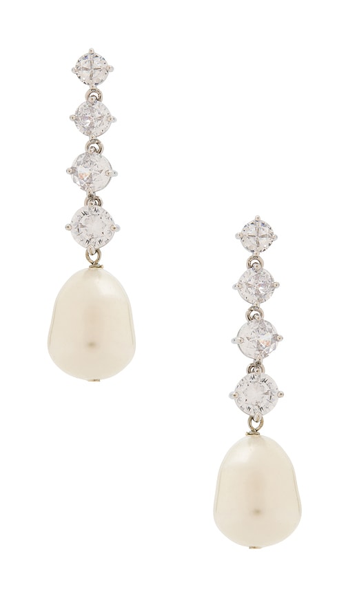 Vittoria Pearl Earring