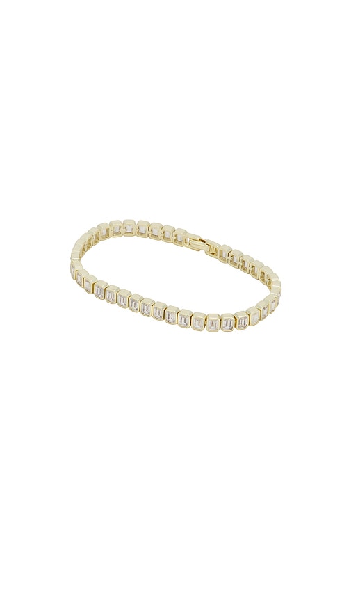Emerald Cut Tennis Bracelet in Metallic Gold.
