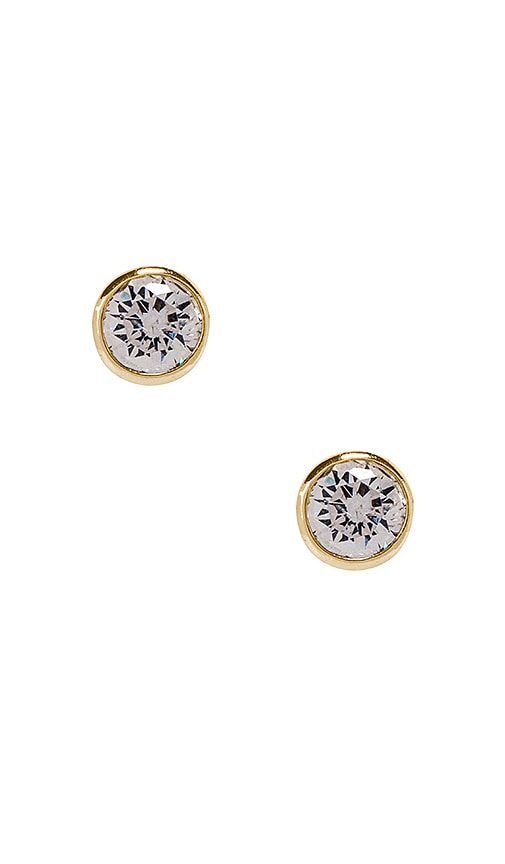 Solitaire Stud Earring