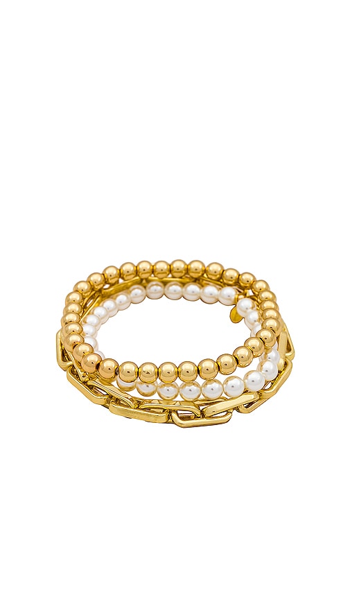 Shashi Alexandria Pearl Bracelet In Gold & Pearl
