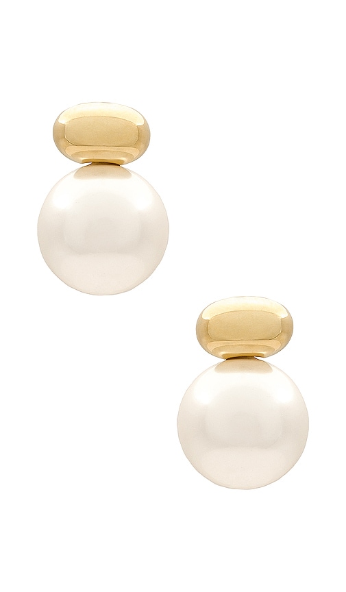 SHASHI Empress Pearl Earring in Gold & Pearl