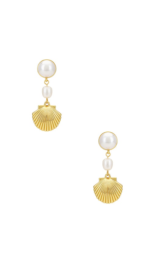 Shashi Alma Earring In Gold & Pearl