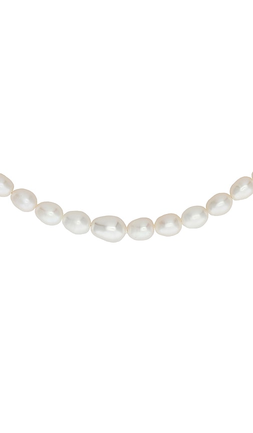 Shop Shashi Graduated Pearl Necklace In 白色