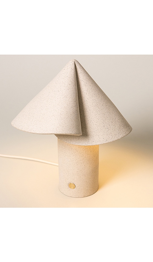  Sin Shayd Table Lamp In Cream. 
