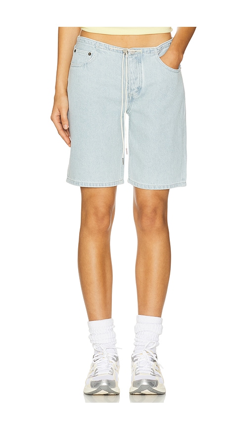 Cool Shorts in Blue. - size 32 (also in 24, 25, 26, 27, 28, 29, 31)