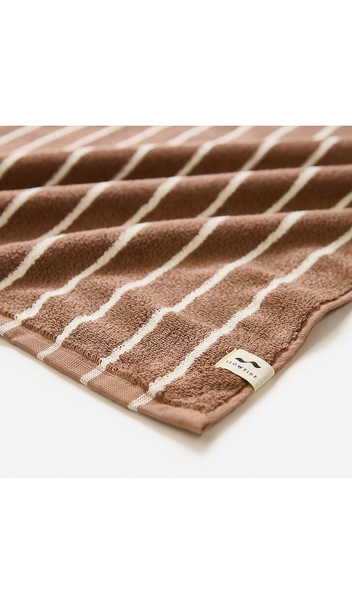  Slowtide Koko Plush Bath Towel In Brown. 