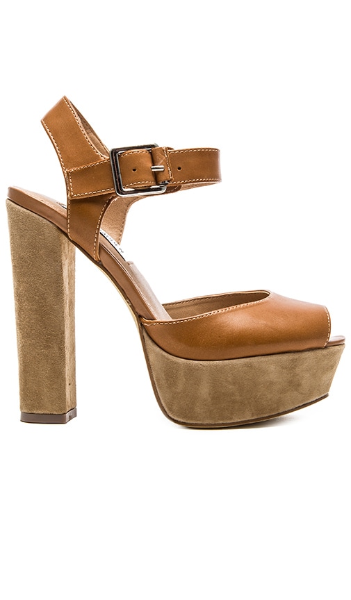 steve madden cognac heels