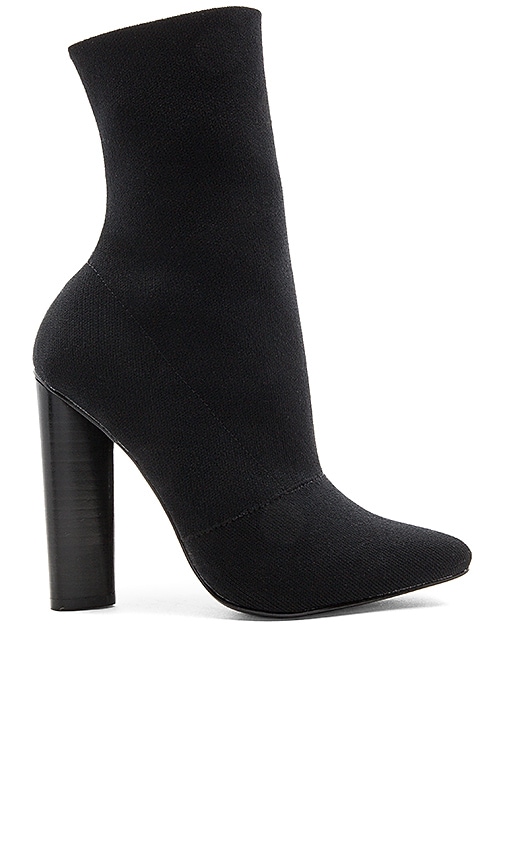 Steve Madden Capitol Bootie in Black | REVOLVE