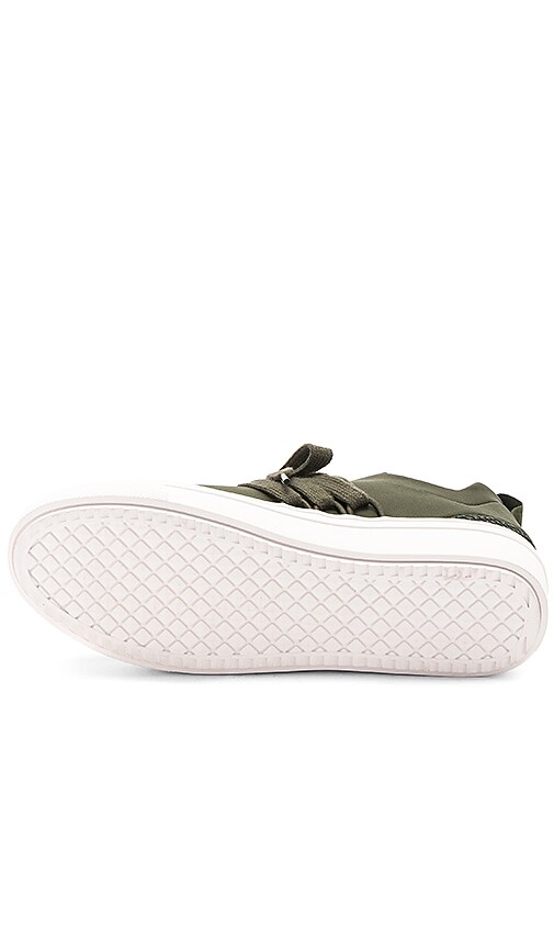 steve madden lancer sneaker olive