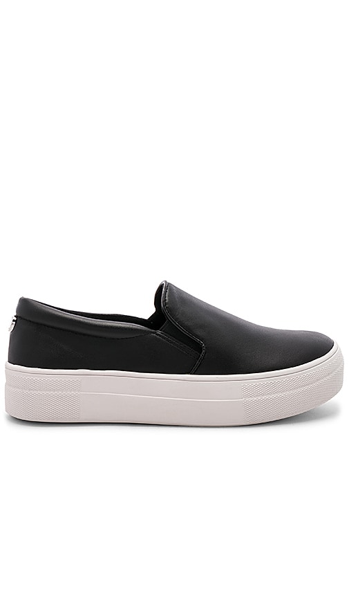 Steve Madden Gills Sneaker in Black | REVOLVE