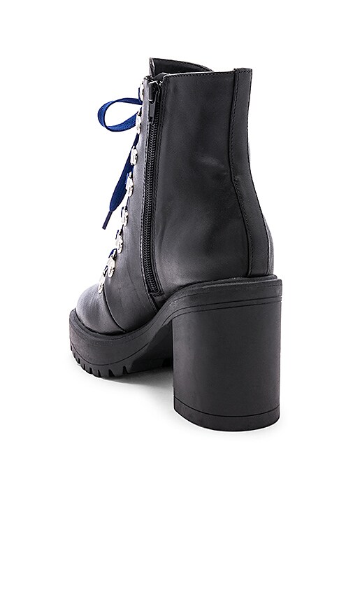 steve madden royce leather booties